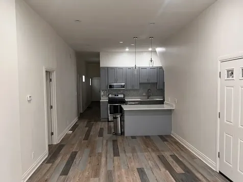 611 East 50th Place Chicago IL 60615