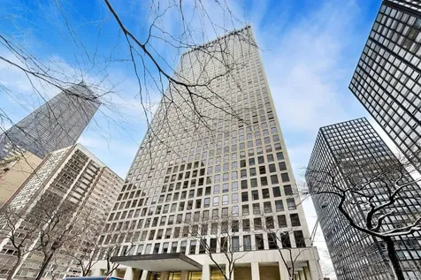 260 East Chestnut Street Chicago IL 60611