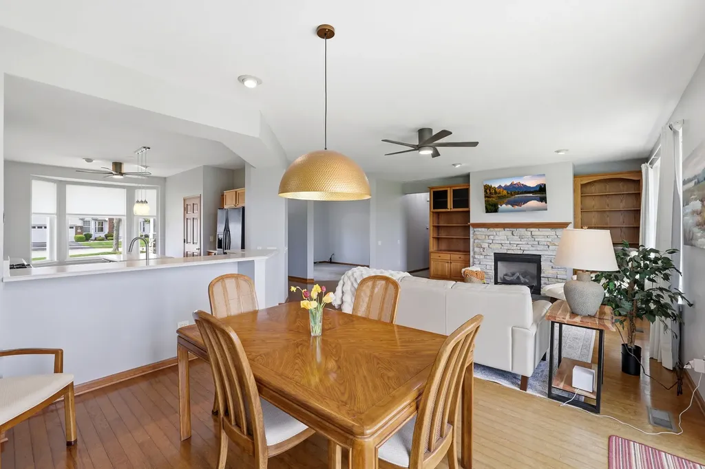 12303 West Fox Run Court Huntley IL 60142