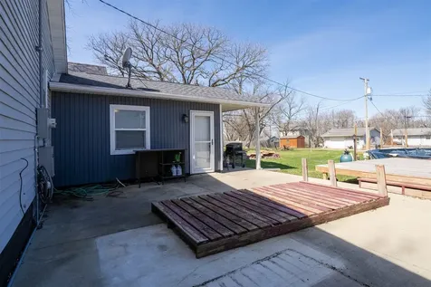 412 East Spruce Street Chatsworth IL 60921