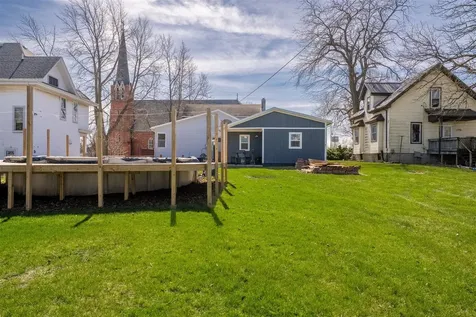 412 East Spruce Street Chatsworth IL 60921