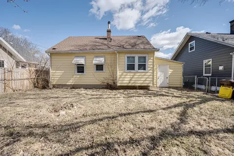 2208 Fremont Street Rockford IL 61103