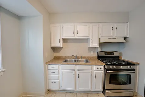 2208 Fremont Street Rockford IL 61103