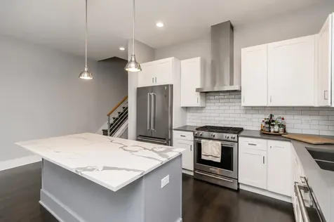 2018 South Loomis Street Chicago IL 60608