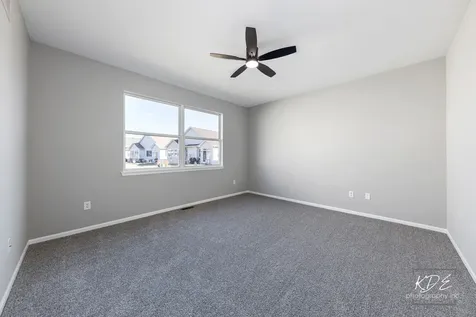721 South Wellston Lane Romeoville IL 60446