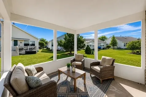 721 South Wellston Lane Romeoville IL 60446