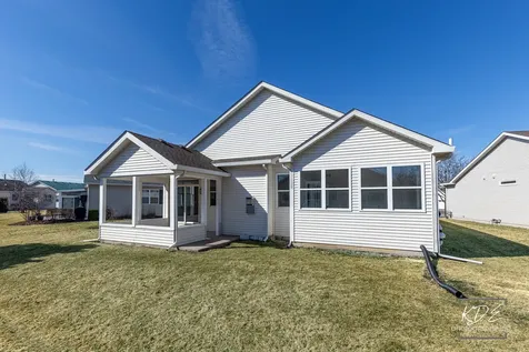 721 South Wellston Lane Romeoville IL 60446