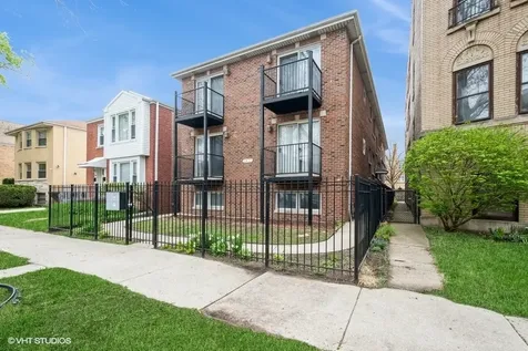 7411 North Claremont Avenue Chicago IL 60645
