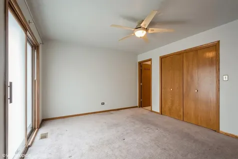 7411 North Claremont Avenue Chicago IL 60645
