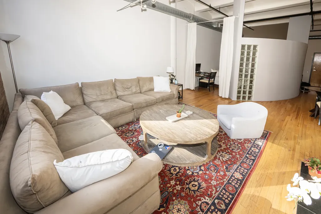 1000 West Washington Boulevard Chicago IL 60607