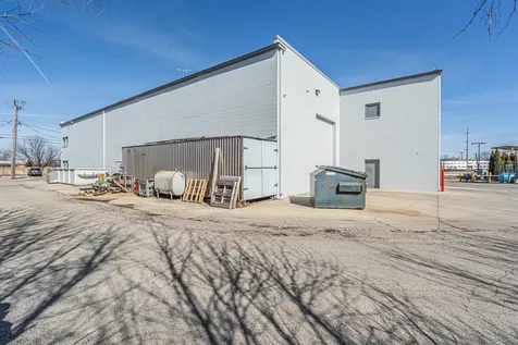 4021 Main Street Mchenry IL 60050