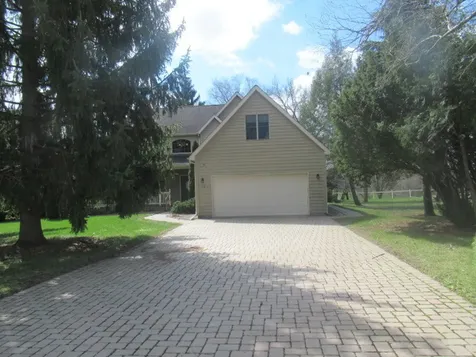 116 Tammy Lane Somonauk IL 60552