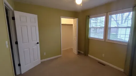 3 Apple Drive Mattoon IL 61938