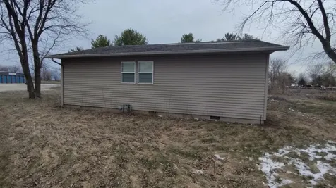 3 Apple Drive Mattoon IL 61938