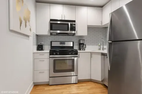 3121 North Monticello Avenue Chicago IL 60618