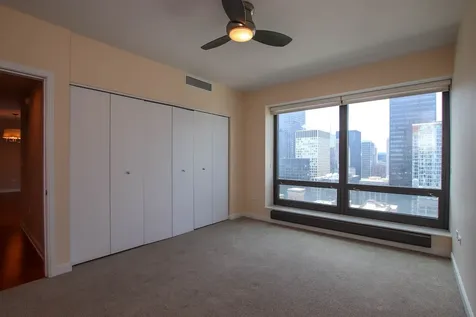 130 North Garland Court Chicago IL 60602