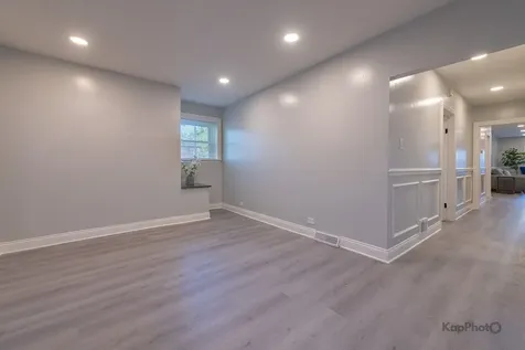 6259 West Peterson Avenue Chicago IL 60646