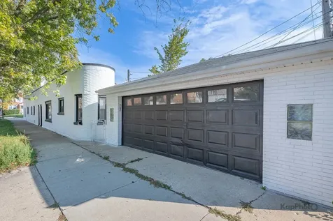 6259 West Peterson Avenue Chicago IL 60646