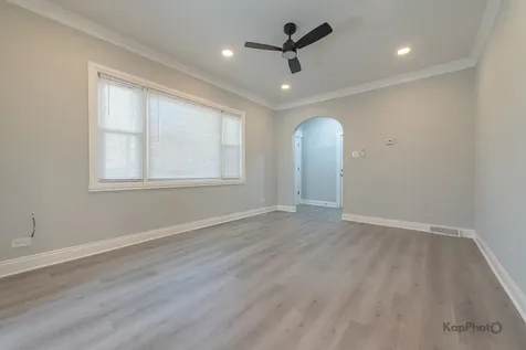 6259 West Peterson Avenue Chicago IL 60646
