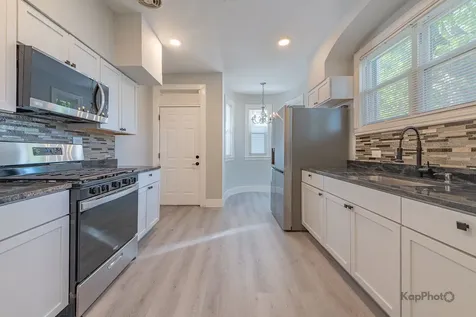 6259 West Peterson Avenue Chicago IL 60646