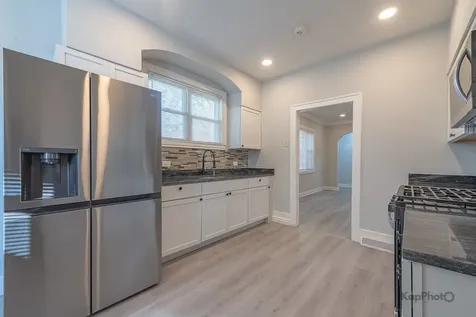 6259 West Peterson Avenue Chicago IL 60646