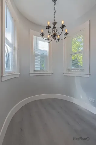 6259 West Peterson Avenue Chicago IL 60646