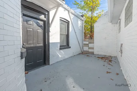 6259 West Peterson Avenue Chicago IL 60646