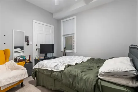2156 West Belle Plaine Avenue Chicago IL 60618