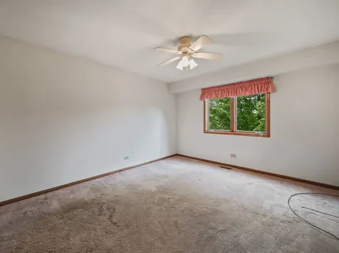 1775 Lakeview Drive Wheeling IL 60090
