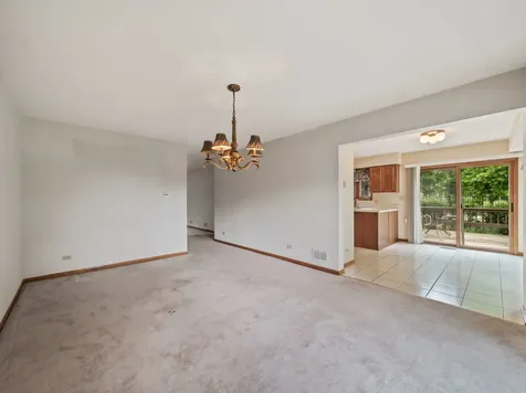 1775 Lakeview Drive Wheeling IL 60090