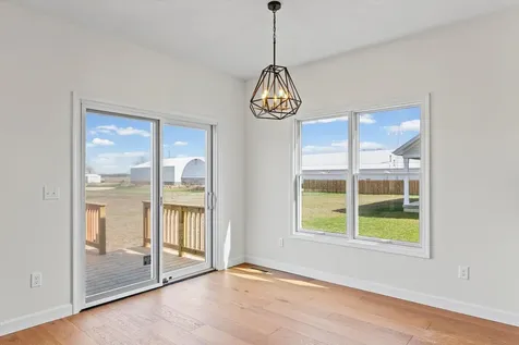 4 Foxtrot Lane Monticello IL 61856
