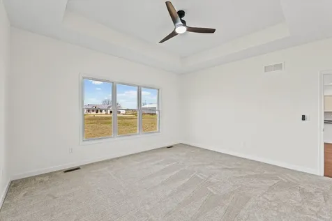 4 Foxtrot Lane Monticello IL 61856