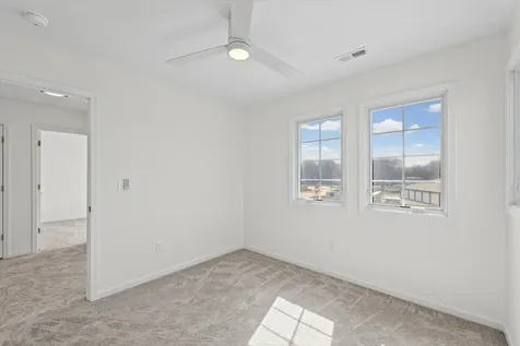 4 Foxtrot Lane Monticello IL 61856