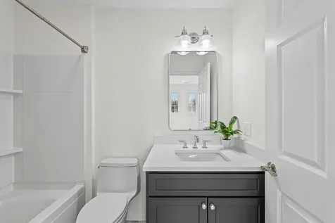 4 Foxtrot Lane Monticello IL 61856