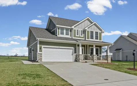 4 Foxtrot Lane Monticello IL 61856