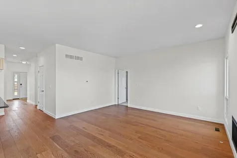 4 Foxtrot Lane Monticello IL 61856