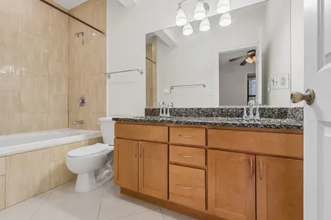 6209 South University Avenue Chicago IL 60637