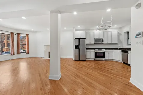 6209 South University Avenue Chicago IL 60637