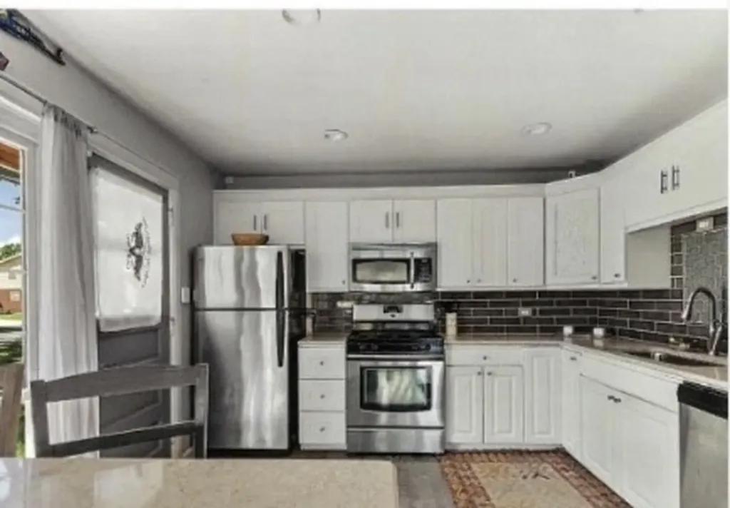 291 East Wilson Street Elmhurst IL 60126