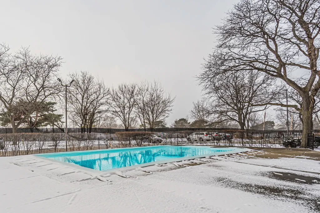 9240 Gross Point Road Skokie IL 60077
