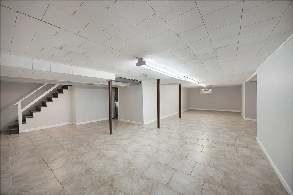 9200 Kedvale Avenue Skokie IL 60076