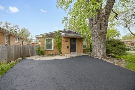 9200 Kedvale Avenue Skokie IL 60076