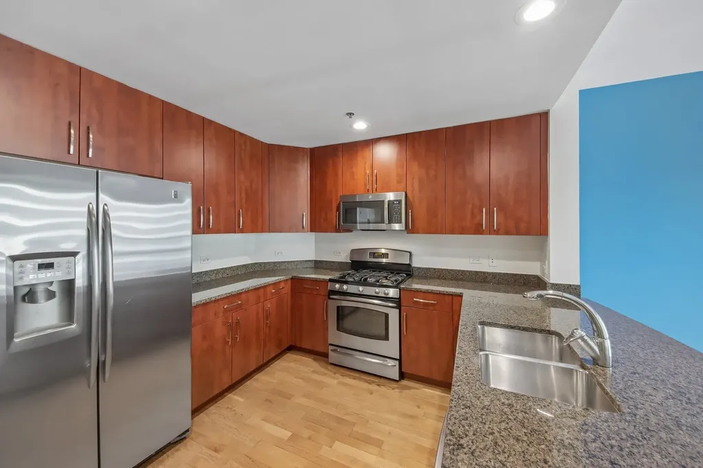 160 East Illinois Street Chicago IL 60611