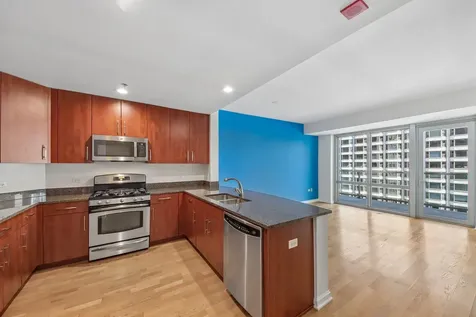 160 East Illinois Street Chicago IL 60611