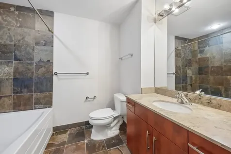 160 East Illinois Street Chicago IL 60611