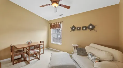 628 King Court East Dundee IL 60118