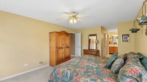 628 King Court East Dundee IL 60118