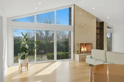 3623 Pebble Beach Road Northbrook IL 60062