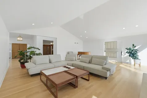 3623 Pebble Beach Road Northbrook IL 60062