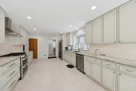 3623 Pebble Beach Road Northbrook IL 60062